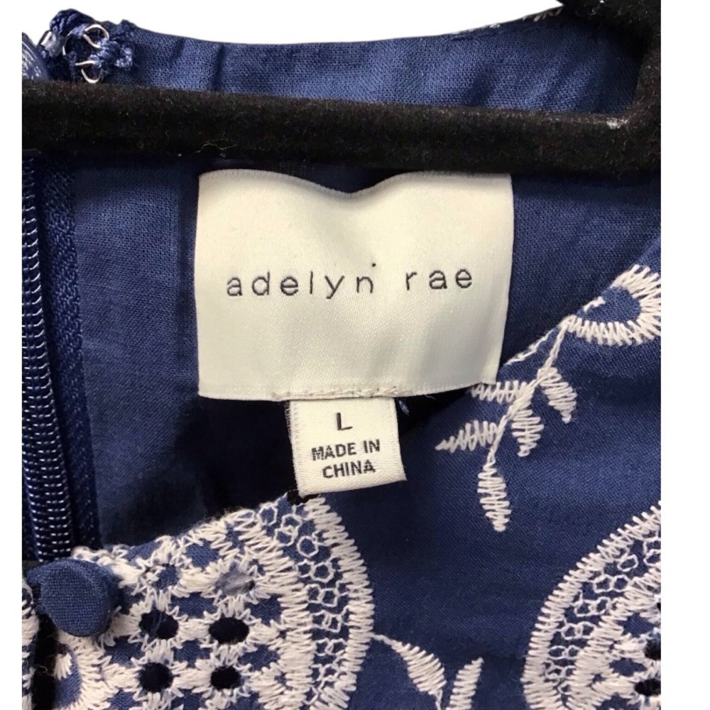 Adelyn Rae Dress - Picture 4 of 6